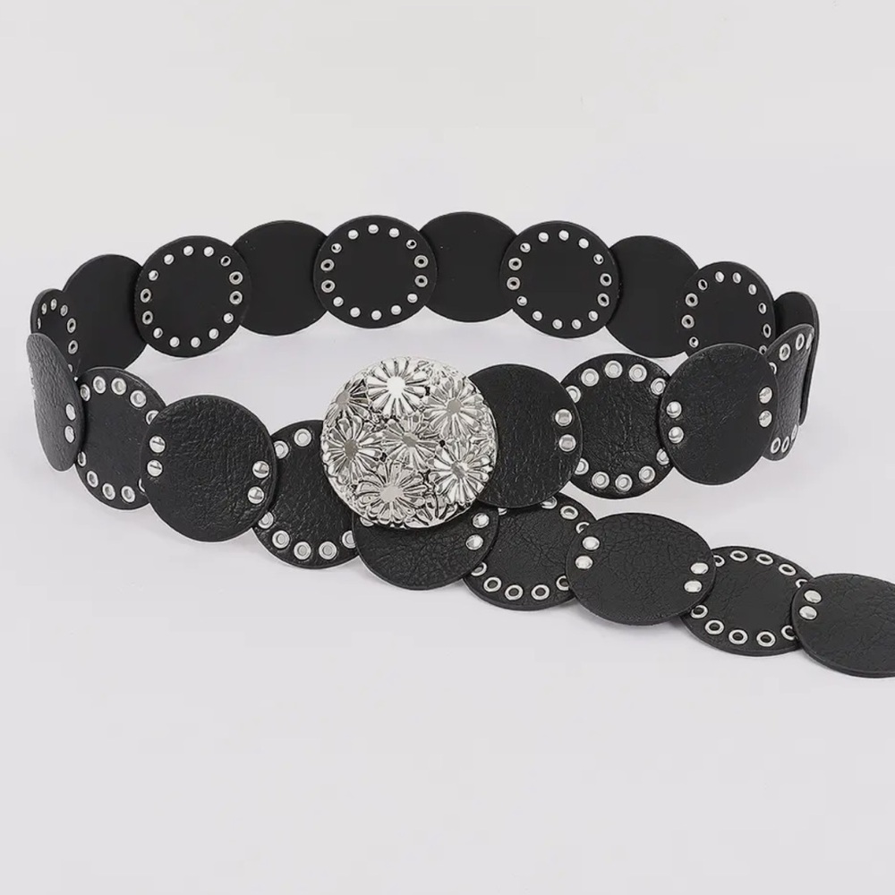 ShopEvelynne Black and Silver Floral Accent Belt - Picture 7 of 7